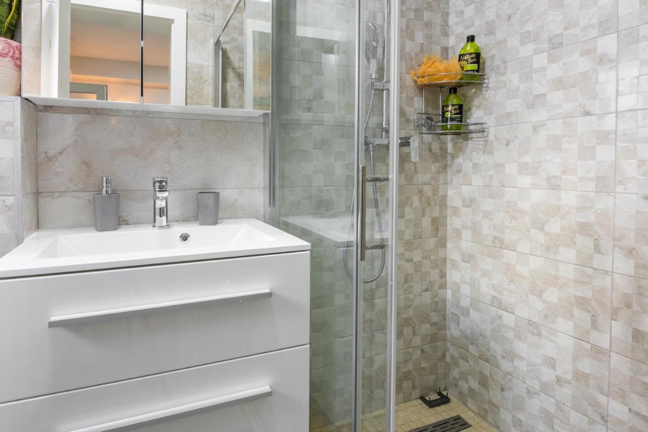 Apartman Ivan Makarska Buitenkant foto